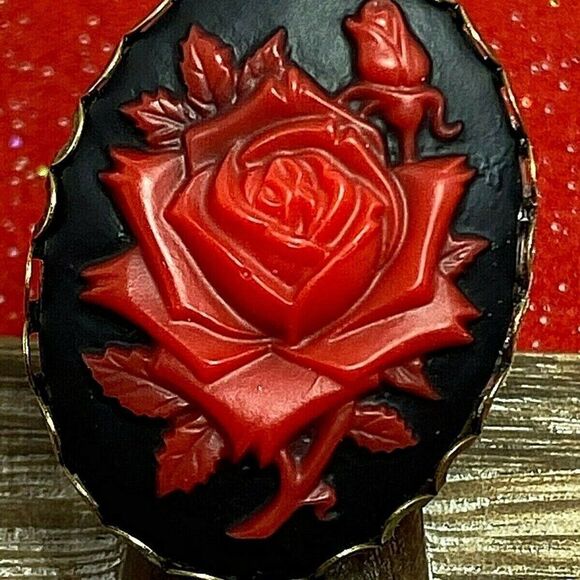 Large Christmas gift bridal Gothic Steampunk ring  RED Full Bloom Rose Cameo - Picture 2 of 9